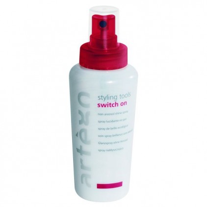 artego-styling-tools-switch-on-shine-spray